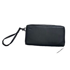LOLE Travel Wallet